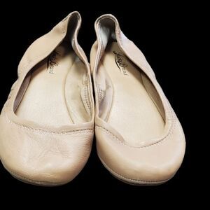 Lucky Brand Leather Tan Ballet Flats